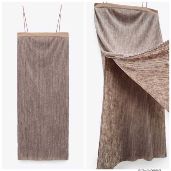 Zara Tops - Zara pleated tunic